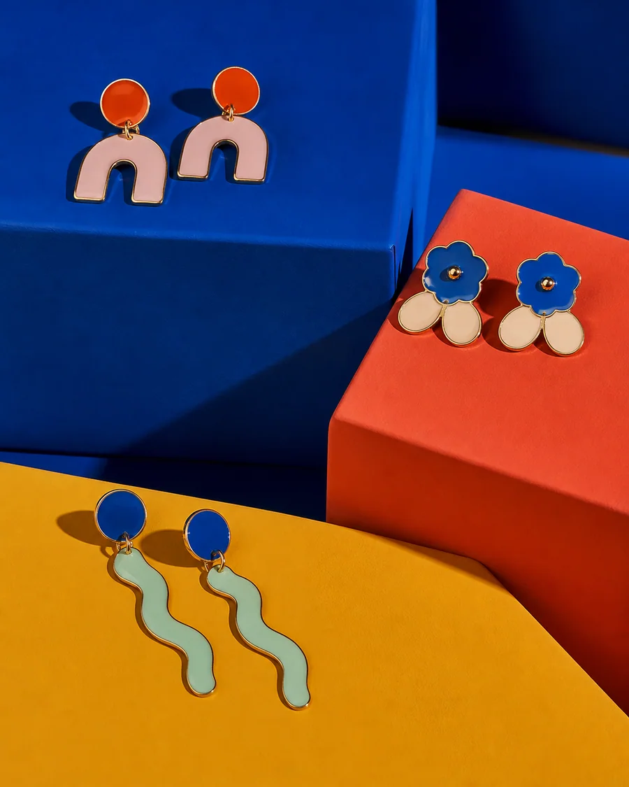 Enamel blocks product photography reference